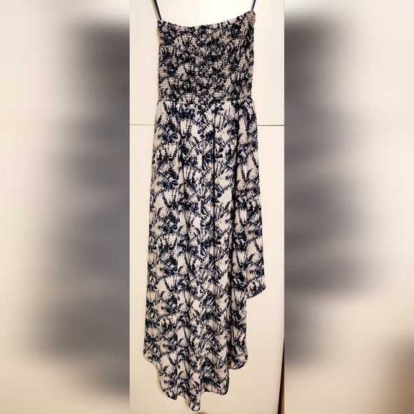 High-low tube dress - Picture 2 of 3